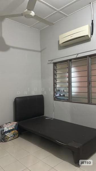 1-storey Terraced House for Sale in Jenjarom (Selangor) - Eugene Ong Eu chieh - Bedroom - PropertyGuru.com.my