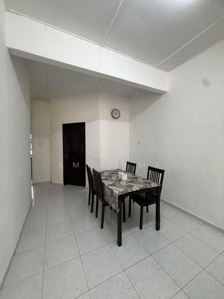 1-storey Terraced House for Rent in Taman Universiti (Skudai) - Amber Ma - Dining Room - PropertyGuru.com.my