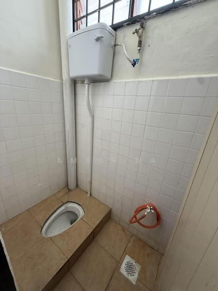 1-storey Terraced House for Rent in Taman Universiti (Skudai) - Amber Ma - Bathroom - PropertyGuru.com.my