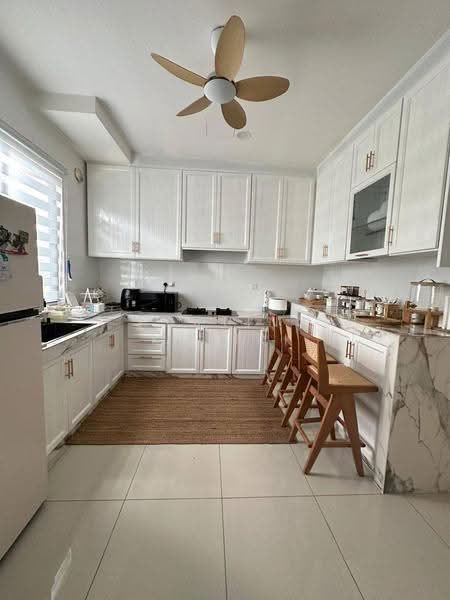 2-storey Terraced House for Sale in Telok Panglima Garang (Selangor) - Kartini Khairi - Kitchen - PropertyGuru.com.my