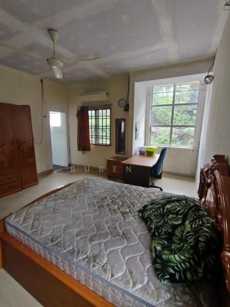 Rumah Teres 2-Tingkat untuk Dijual di Bandar Mahkota Cheras (Cheras) - Ruben . - PropertyGuru.com.my