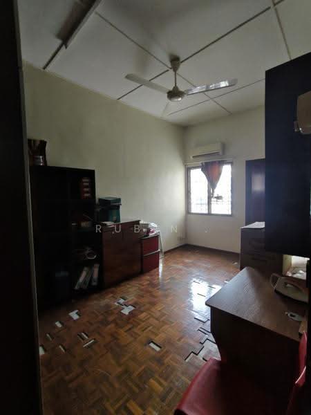 Rumah Teres 2-Tingkat untuk Dijual di Bandar Mahkota Cheras (Cheras) - Ruben . - PropertyGuru.com.my