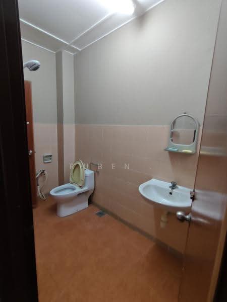 Rumah Teres 2-Tingkat untuk Dijual di Bandar Mahkota Cheras (Cheras) - Ruben . - PropertyGuru.com.my