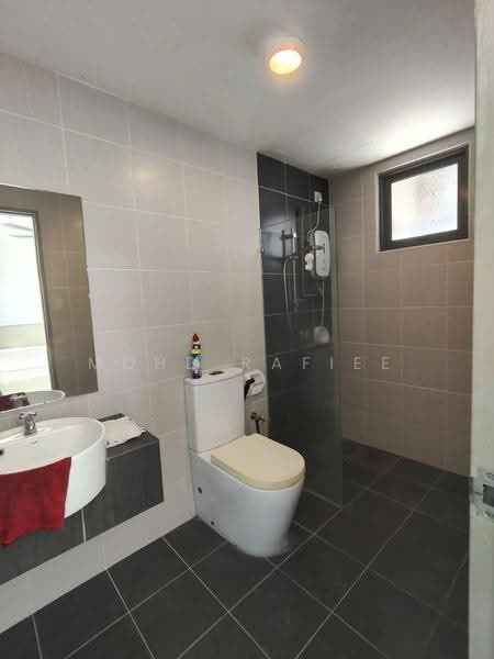 Service Residence for Sale at Evo Soho Suite - Mohd Rafiee - Bathroom - PropertyGuru.com.my