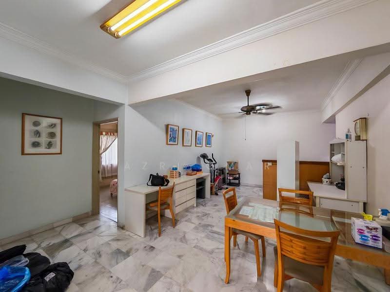 Condominium for Sale at Sri Permata - Fazri Omar - Living Room - PropertyGuru.com.my