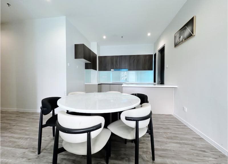 Service Residence for Sale at GeoElite Residences - Ester Chin - Dining Room - PropertyGuru.com.my