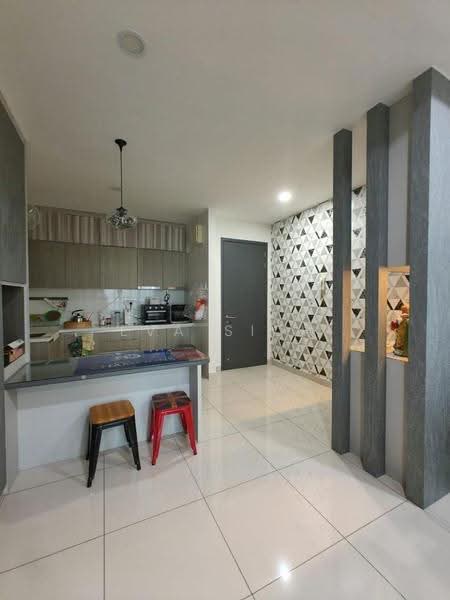 Kondominium untuk Dijual di The Raffles Suites - Eva Siow - Kitchen - PropertyGuru.com.my