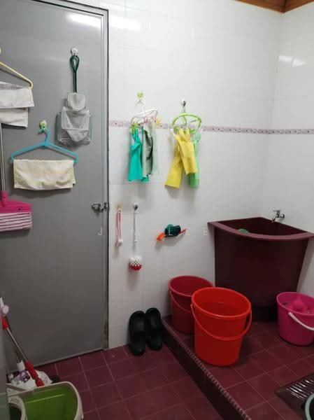 Rumah Teres 2-Tingkat untuk Dijual di Bandar Menjalara (Kuala Lumpur) - Jim Lee - Bathroom - PropertyGuru.com.my