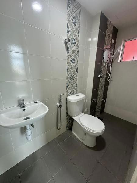 Condominium for Rent at The Anderson - Qazin Khoo - Bathroom - PropertyGuru.com.my