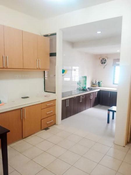 Rumah Teres 2-Tingkat untuk Dijual di Lakeside Residences (Puchong) - Evan Goh - Kitchen - PropertyGuru.com.my