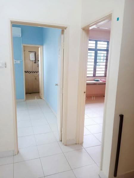 Rumah Teres 2-Tingkat untuk Dijual di Lakeside Residences (Puchong) - Evan Goh - Corridor - PropertyGuru.com.my