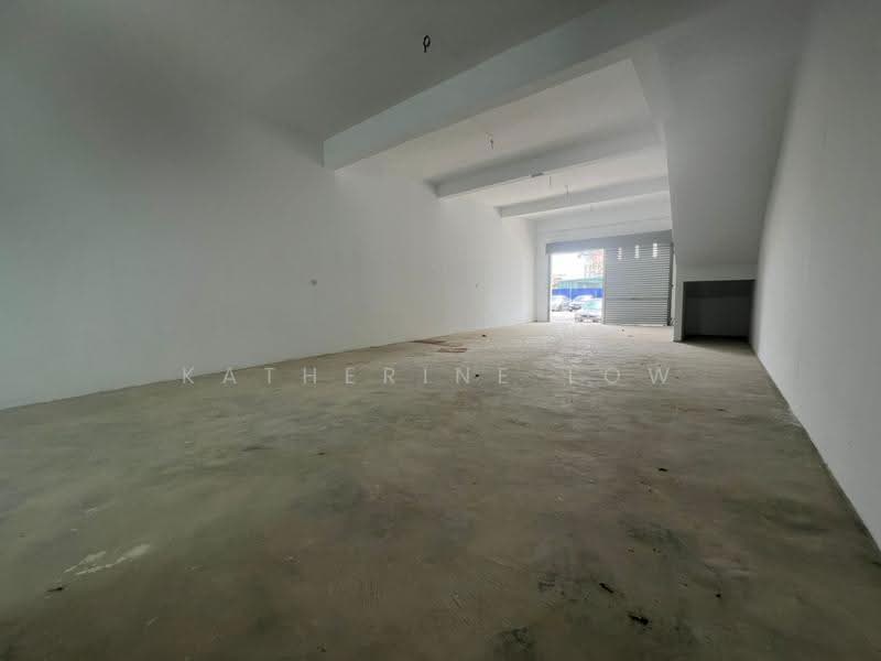 Shop for Rent in Taman Pulai Mutiara (Iskandar Puteri (Nusajaya)) - Katherine Low - Interior - PropertyGuru.com.my