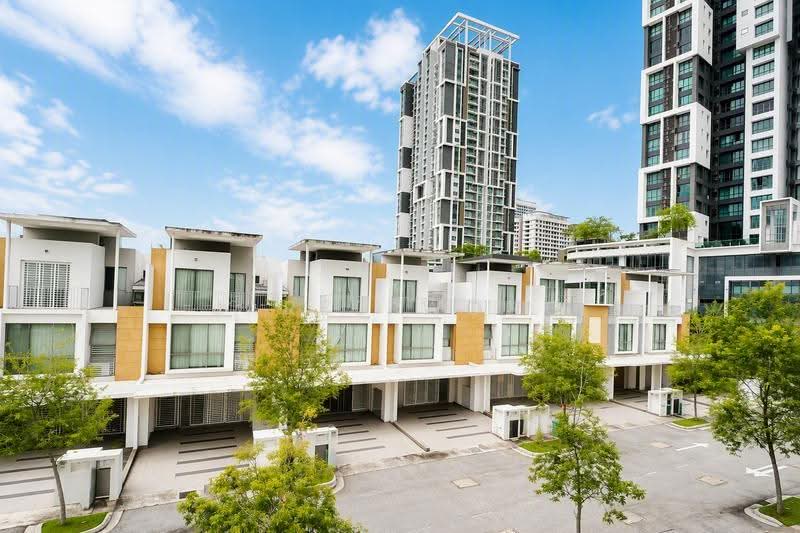 3-storey Terraced House for Sale in Cyberjaya (Selangor) - Jared Wong - Exterior - PropertyGuru.com.my