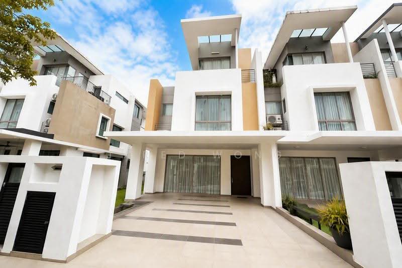 3-storey Terraced House for Sale in Cyberjaya (Selangor) - Jared Wong - Exterior - PropertyGuru.com.my