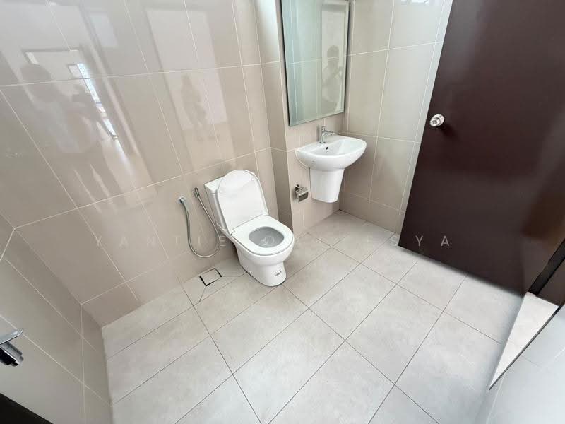 Rumah Teres 2-Tingkat untuk Dijual di Cyberjaya (Selangor) - Yantie Qaleesya - Bathroom - PropertyGuru.com.my