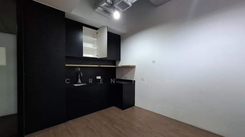 Pejabat untuk Disewa di KL Eco City (Kuala Lumpur) - Caren Yong - Kitchen - PropertyGuru.com.my