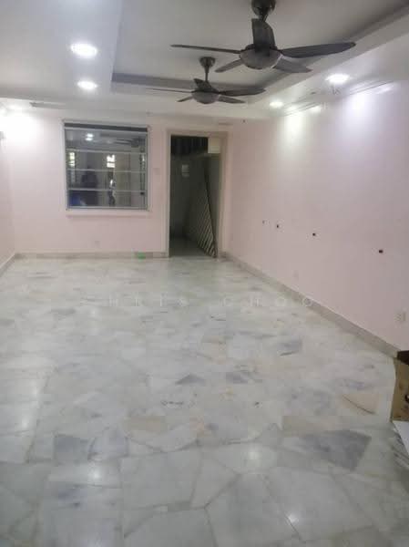Rumah Teres 2.5-Tingkat untuk Disewa di Taman Dato Senu (Sentul) - Chris Choo - Living Room - PropertyGuru.com.my