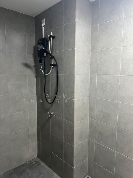 Kondominium untuk Disewa di Residensi Alamanda - Ahmad Sharqawwi Abdul Kapor - Bathroom - PropertyGuru.com.my