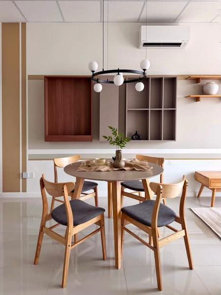 Kediaman Servis untuk Disewa di Edelweiss @ Tropicana Gardens - Stanley Sia - Dining Room - PropertyGuru.com.my
