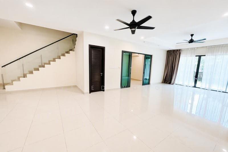 2-storey Terraced House for Sale in Cyberjaya (Selangor) - Jared Wong - Living Room - PropertyGuru.com.my