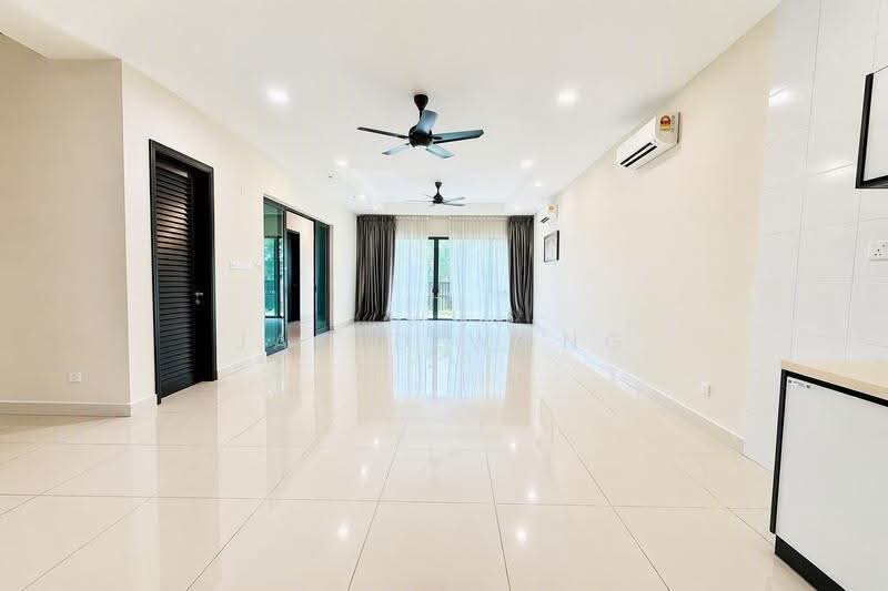 2-storey Terraced House for Sale in Cyberjaya (Selangor) - Jared Wong - Living Room - PropertyGuru.com.my
