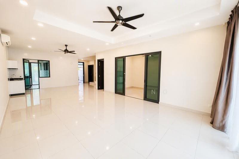 2-storey Terraced House for Sale in Cyberjaya (Selangor) - Jared Wong - Living Room - PropertyGuru.com.my