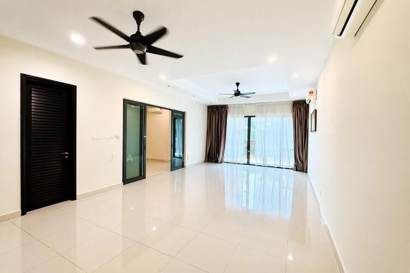 2-storey Terraced House for Sale in Cyberjaya (Selangor) - Jared Wong - Living Room - PropertyGuru.com.my