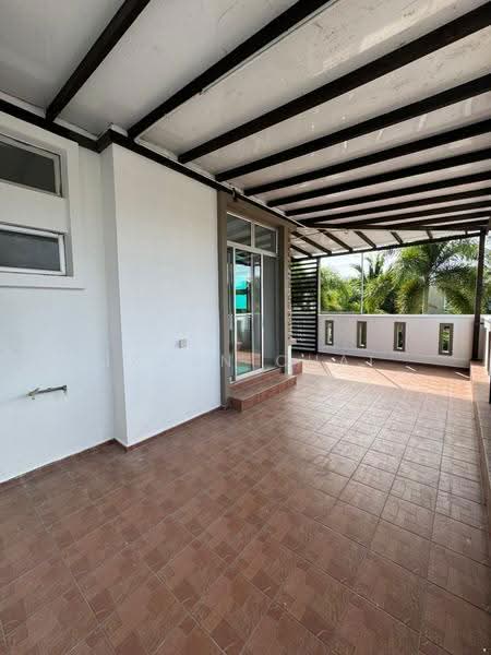 2-storey Terraced House for Sale in Johor Bahru (Johor) - Jaden Chai - Balcony - PropertyGuru.com.my