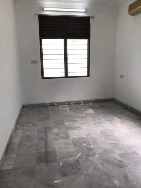 Semi-Detached House for Sale in Ipoh (Perak) - Ck Max - PropertyGuru.com.my
