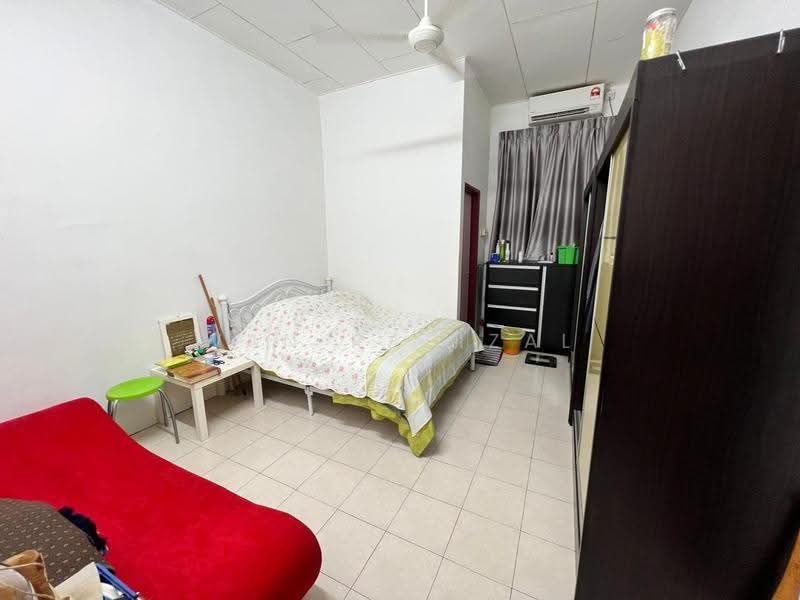Semi-Detached House for Sale in Taman Teja Fasa 1 (Temin) - Wan Rafizal - PropertyGuru.com.my