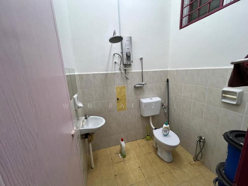 Semi-Detached House for Sale in Taman Teja Fasa 1 (Temin) - Wan Rafizal - PropertyGuru.com.my