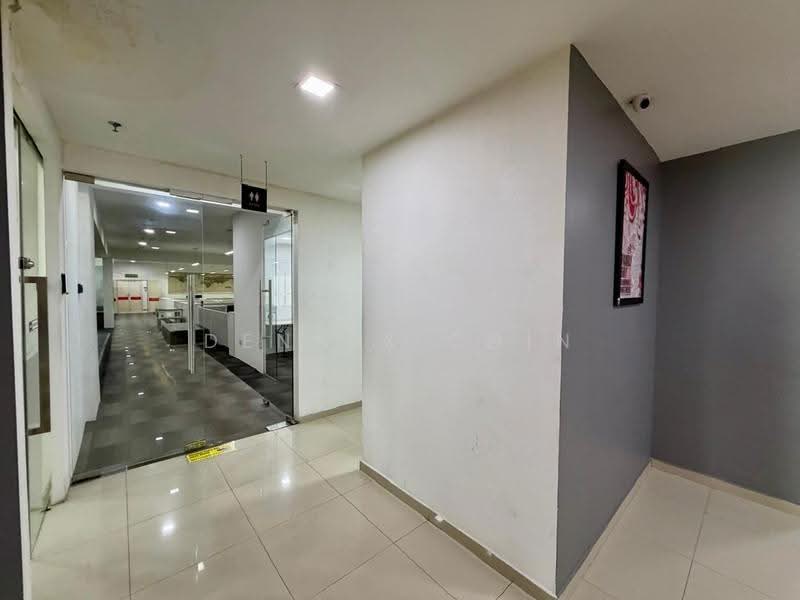 Office for Rent in Seksyen 22 (Shah Alam) - Dennix Chin - Corridor - PropertyGuru.com.my