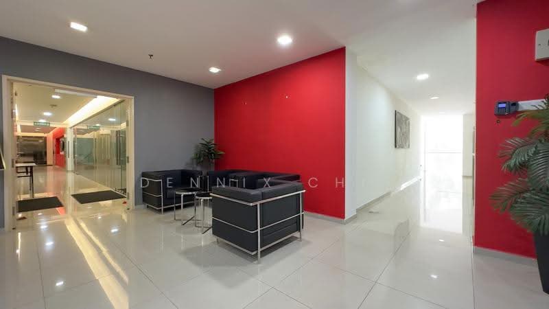Office for Rent in Seksyen 22 (Shah Alam) - Dennix Chin - Entrance - PropertyGuru.com.my