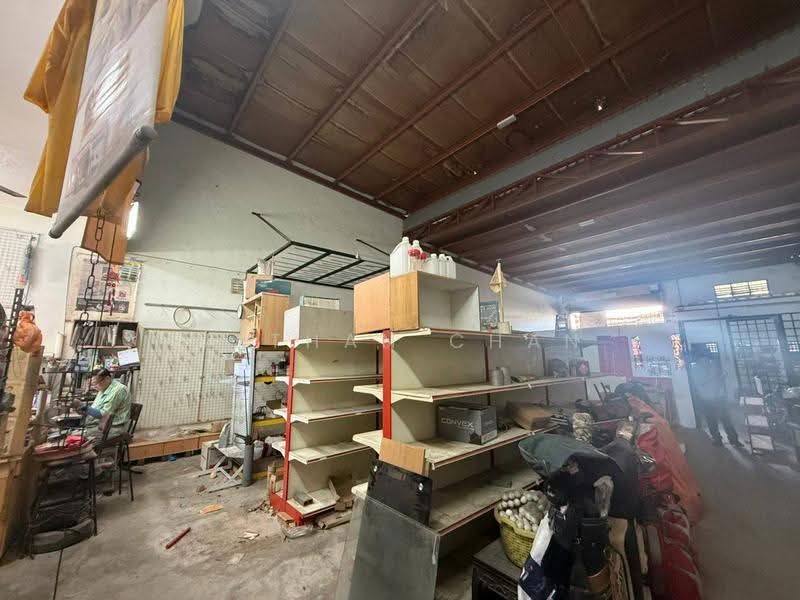 Terrace Factory for Sale in Taman Perindustrian Senai (Senai) - Nathan Chan - Interior - PropertyGuru.com.my