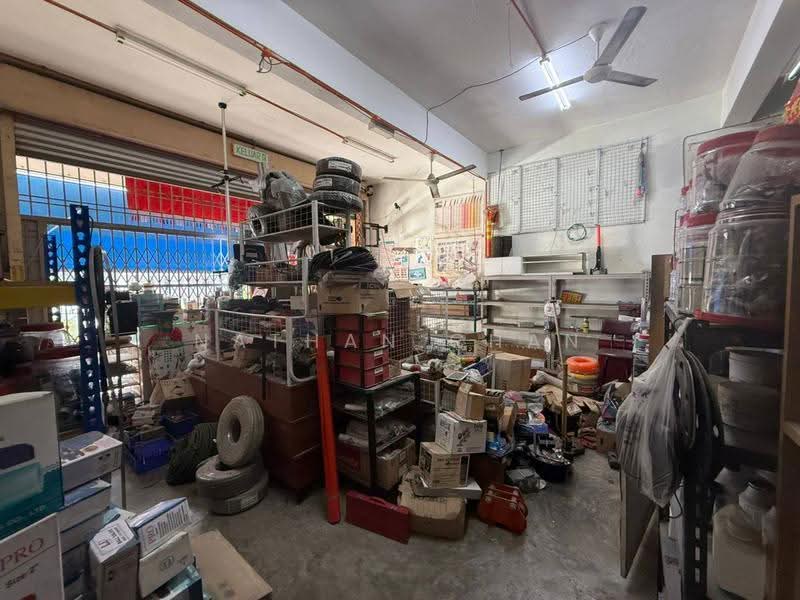 Terrace Factory for Sale in Taman Perindustrian Senai (Senai) - Nathan Chan - Interior - PropertyGuru.com.my