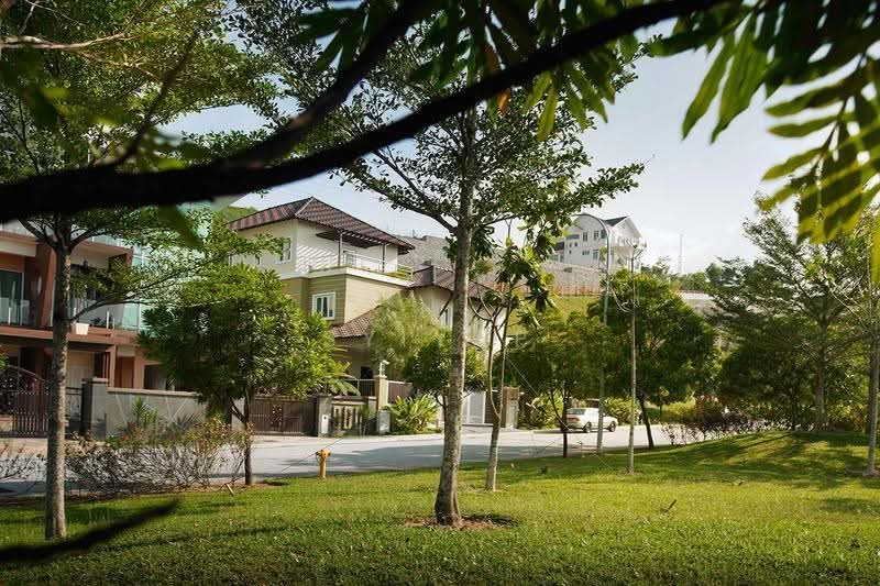 Bungalow House for Sale in Davinia (Batu) - SY YAP - Exterior - PropertyGuru.com.my