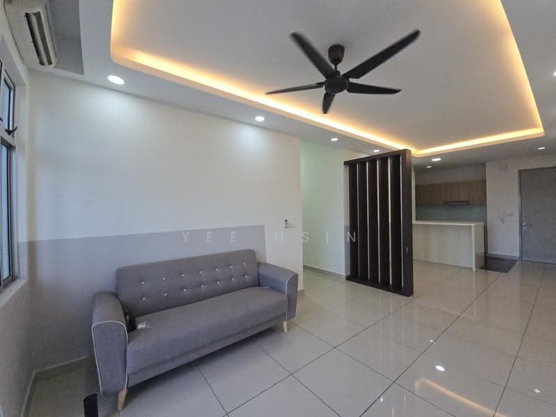 Service Residence for Sale at Meridin Bayvue Serviced Apartment - Yee Hsin - Living Room - PropertyGuru.com.my