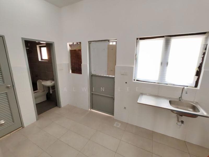2-storey Terraced House for Sale in Setia Utama (Setia Alam) - Alwin Lee - Bathroom - PropertyGuru.com.my
