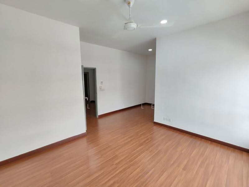 2-storey Terraced House for Sale in Setia Utama (Setia Alam) - Alwin Lee - Living Room - PropertyGuru.com.my