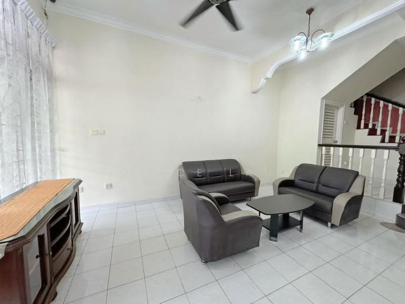 Rumah Teres 2-Tingkat untuk Dijual di Taman Johor Jaya (Johor Bahru) - Grace Lau - PropertyGuru.com.my