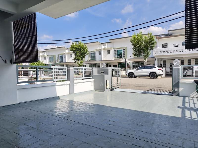 2-storey Terraced House for Sale in Shah Alam (Selangor) - Kho Daniel - Exterior - PropertyGuru.com.my