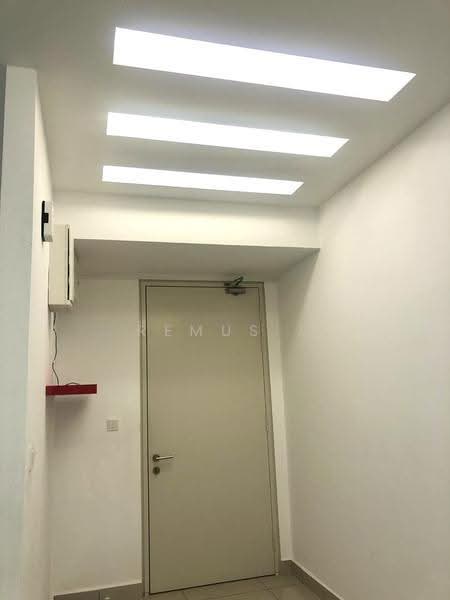 Condominium for Rent at Vina Residency (Vina Versatile Homes) - Remus . - Corridor - PropertyGuru.com.my