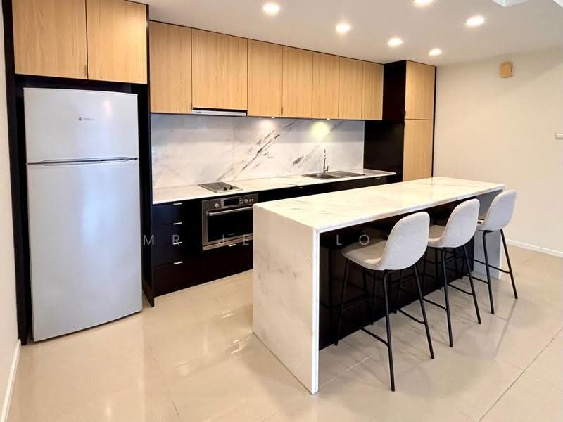 Service Residence for Rent at Verve Suites - Mr Jeff Low - Kitchen - PropertyGuru.com.my