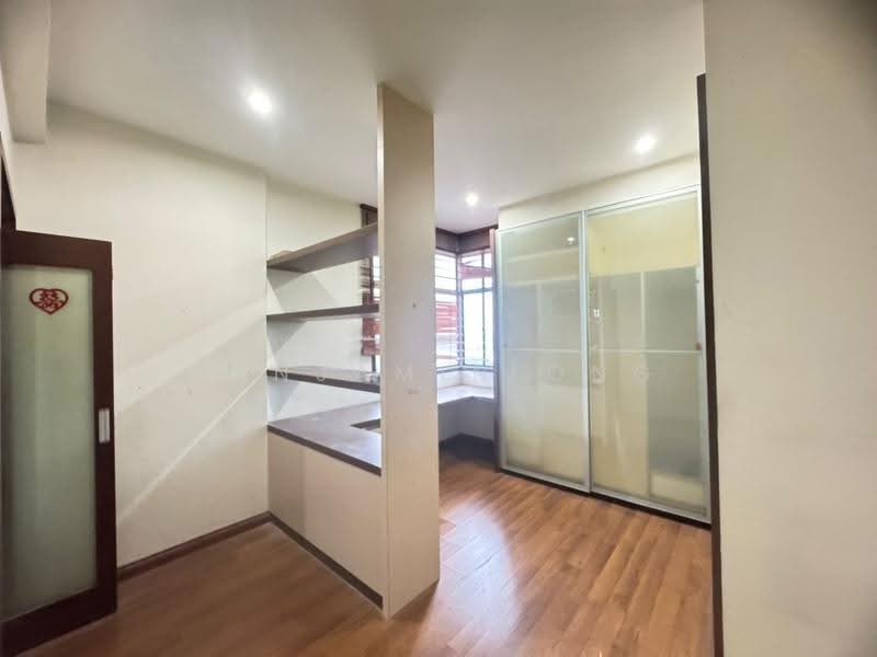 Pangsapuri untuk Dijual di Mewah View Luxurious Apartments - Benjamin Ong - PropertyGuru.com.my