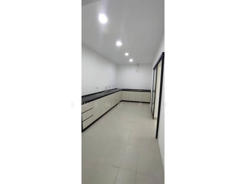 Semi-Detached House for Rent in Cheras (Kuala Lumpur) - Eweng Poh - Kitchen - PropertyGuru.com.my
