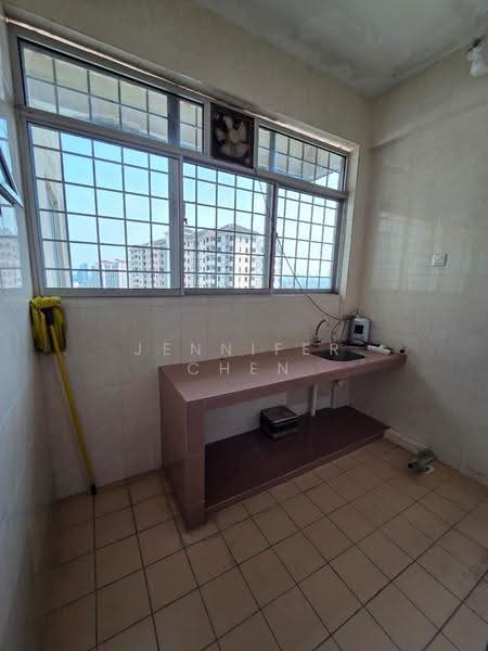 Pangsapuri untuk Dijual di Sri Bayu Apartments - Jennifer Chen - Kitchen - PropertyGuru.com.my