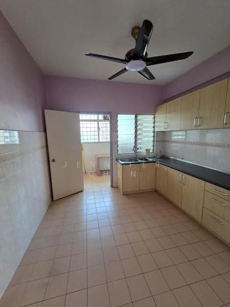 Pangsapuri untuk Dijual di Sri Bayu Apartments - Jennifer Chen - Kitchen - PropertyGuru.com.my