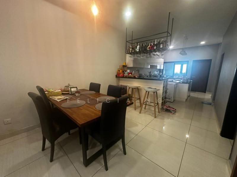 Rumah Teres 2-Tingkat untuk Dijual di Laman Glenmarie (Shah Alam) - Felicia Ng - PropertyGuru.com.my