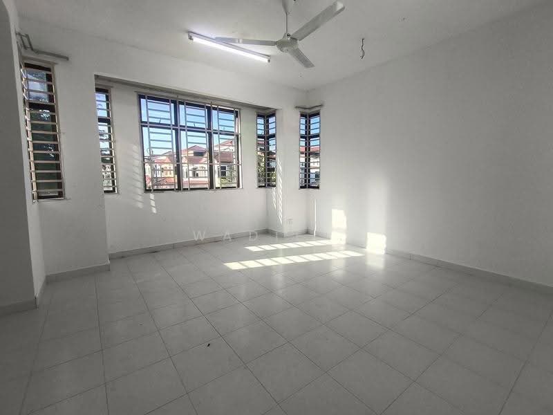 Semi-Detached House for Sale in Perdana Heights (Sungai Petani) - Wadie . - Living Room - PropertyGuru.com.my