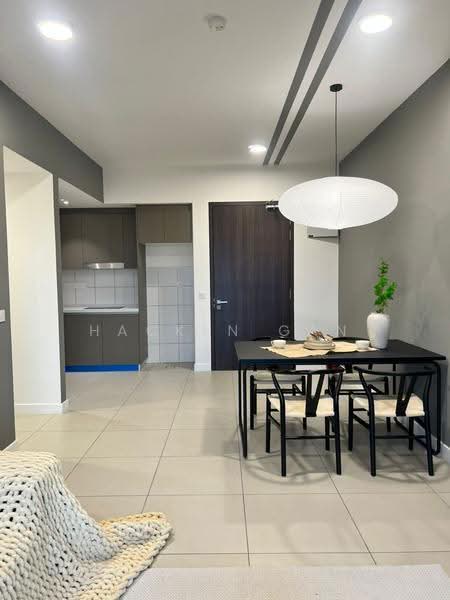 Kediaman Servis untuk Dijual di Maya Ara Residences - Hacken Gan - Kitchen - PropertyGuru.com.my